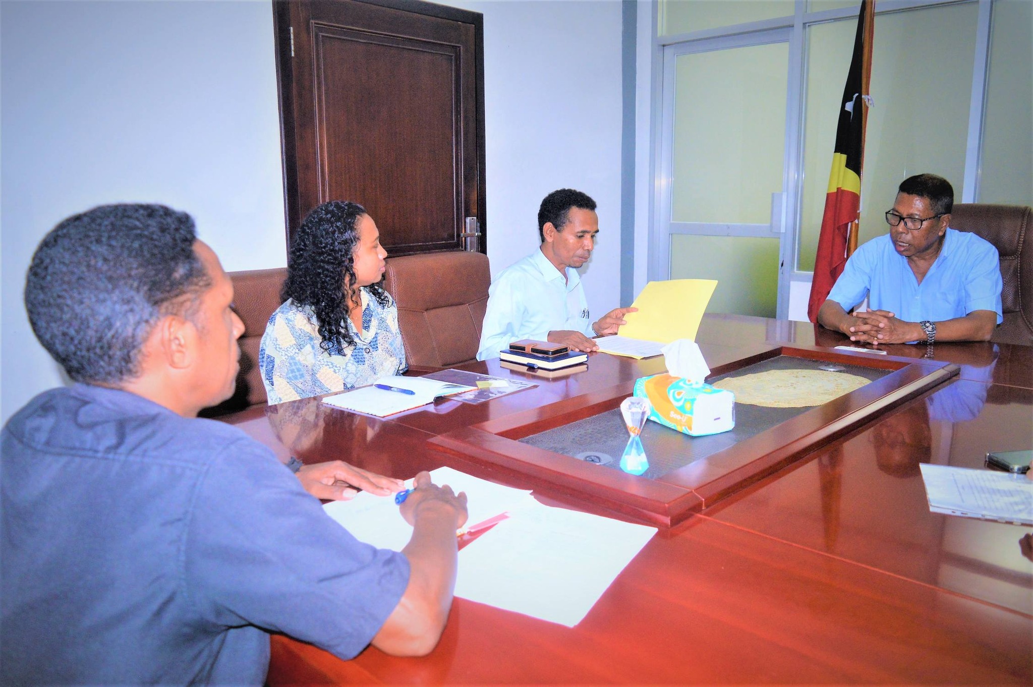 SETP SIMU AUDIÉNSIA HO DIRETÓR EZEKUTIVU FONGTIL